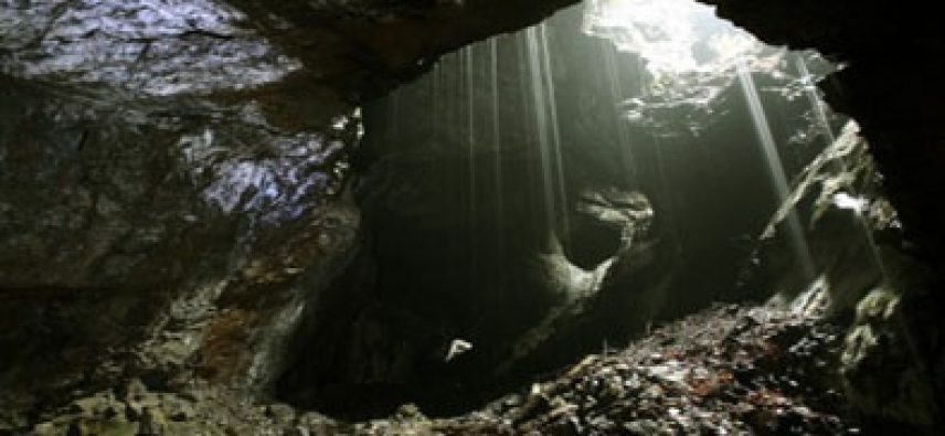 Visita a las cuevas de Arrikrutz